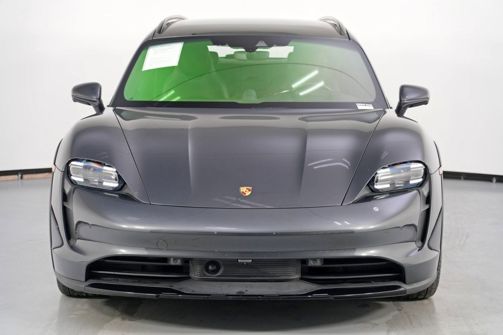 Used 2023 Porsche Taycan 4S w/ Performance Package image 51