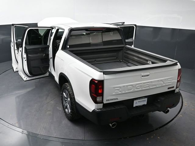 Certified 2025 Honda Ridgeline TrailSport image 44