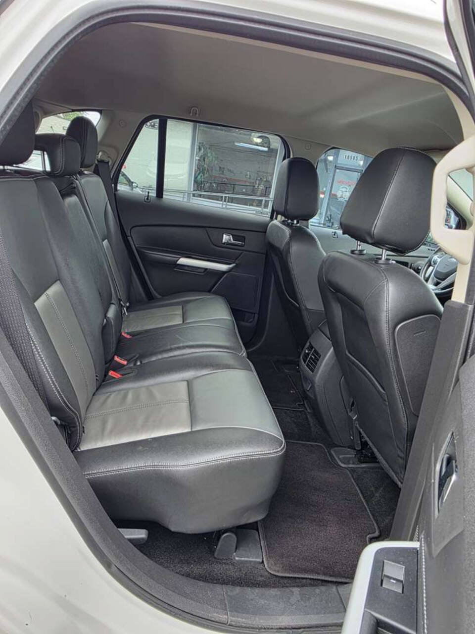 Used 2014 Ford Edge Sport w/ Driver Entry Package AWD/4WD image 19