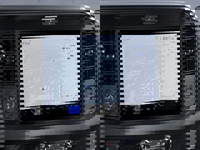 New 2026 Ford F350 Platinum w/ FX4 Off-Road Package image 43