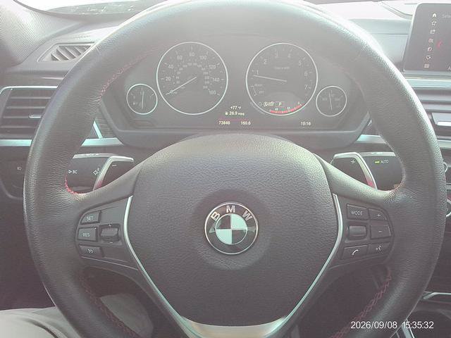 Used 2018 BMW 330i xDrive Sedan AWD/4WD image 11