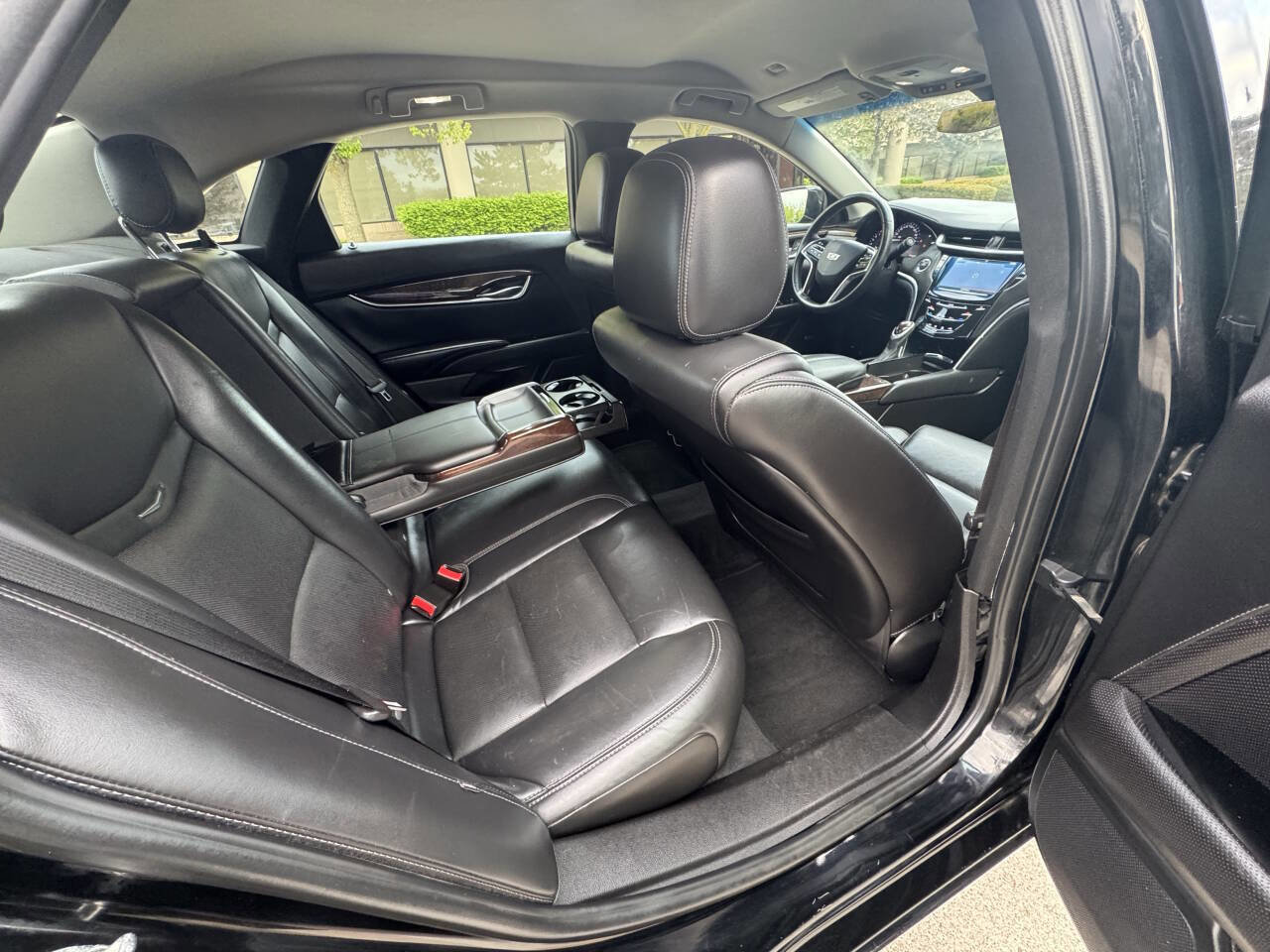 Used 2016 Cadillac XTS Luxury AWD/4WD image 19