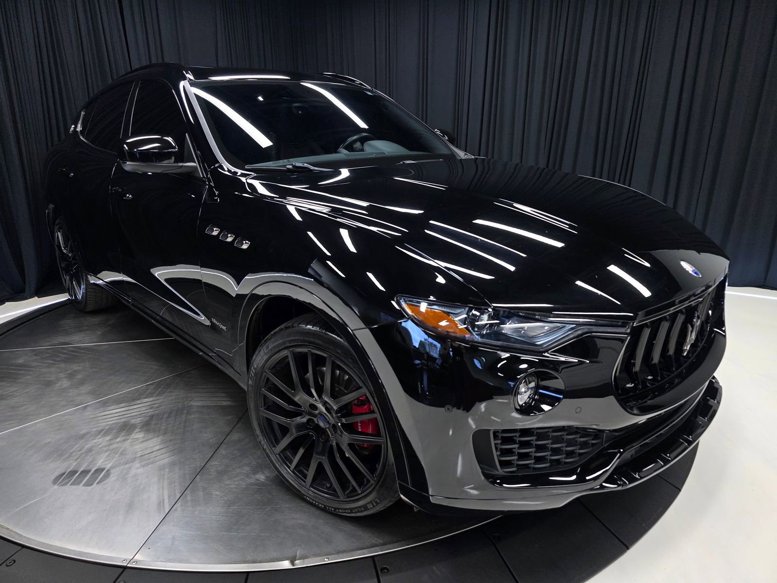 Used 2018 Maserati Levante GranSport AWD/4WD image 55