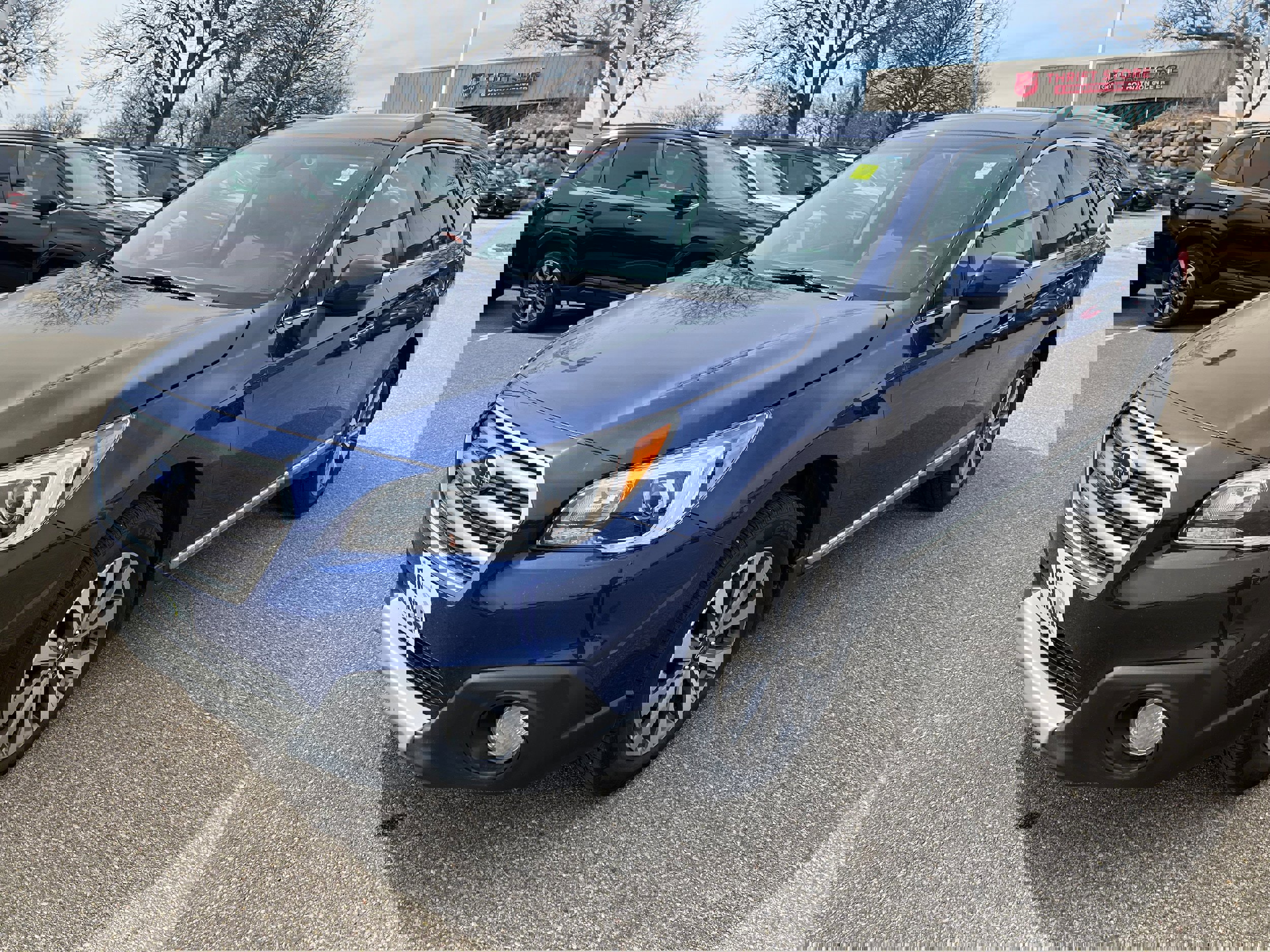 Used 2017 Subaru Outback 2.5i Touring w/ Popular Package #5A image 3