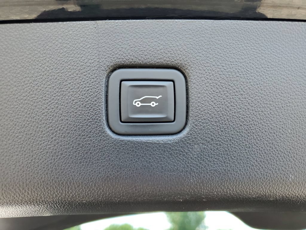 Used 2022 Chevrolet Blazer RS w/ Enhanced Convenience Package FWD image 33