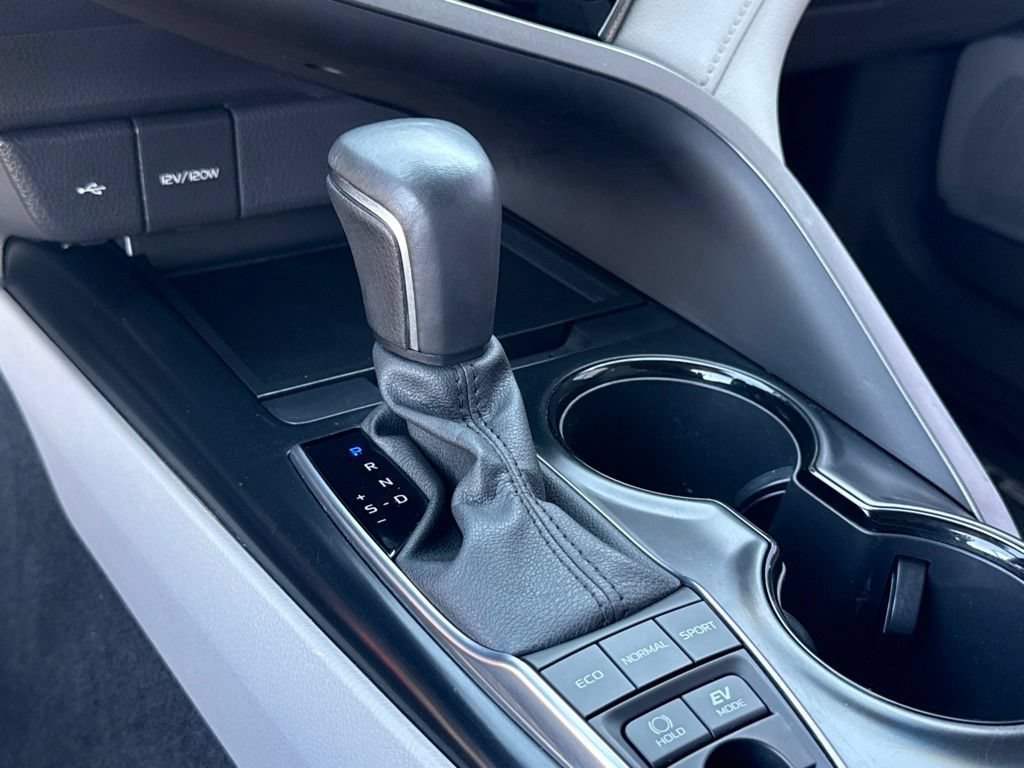 Certified 2020 Toyota Camry SE FWD image 26