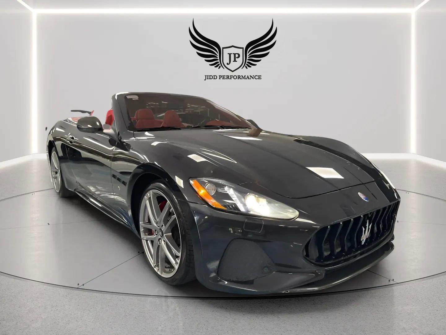 Used 2019 Maserati GranTurismo Sport RWD image 2