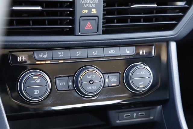 Used 2021 Volkswagen Jetta SEL image 27