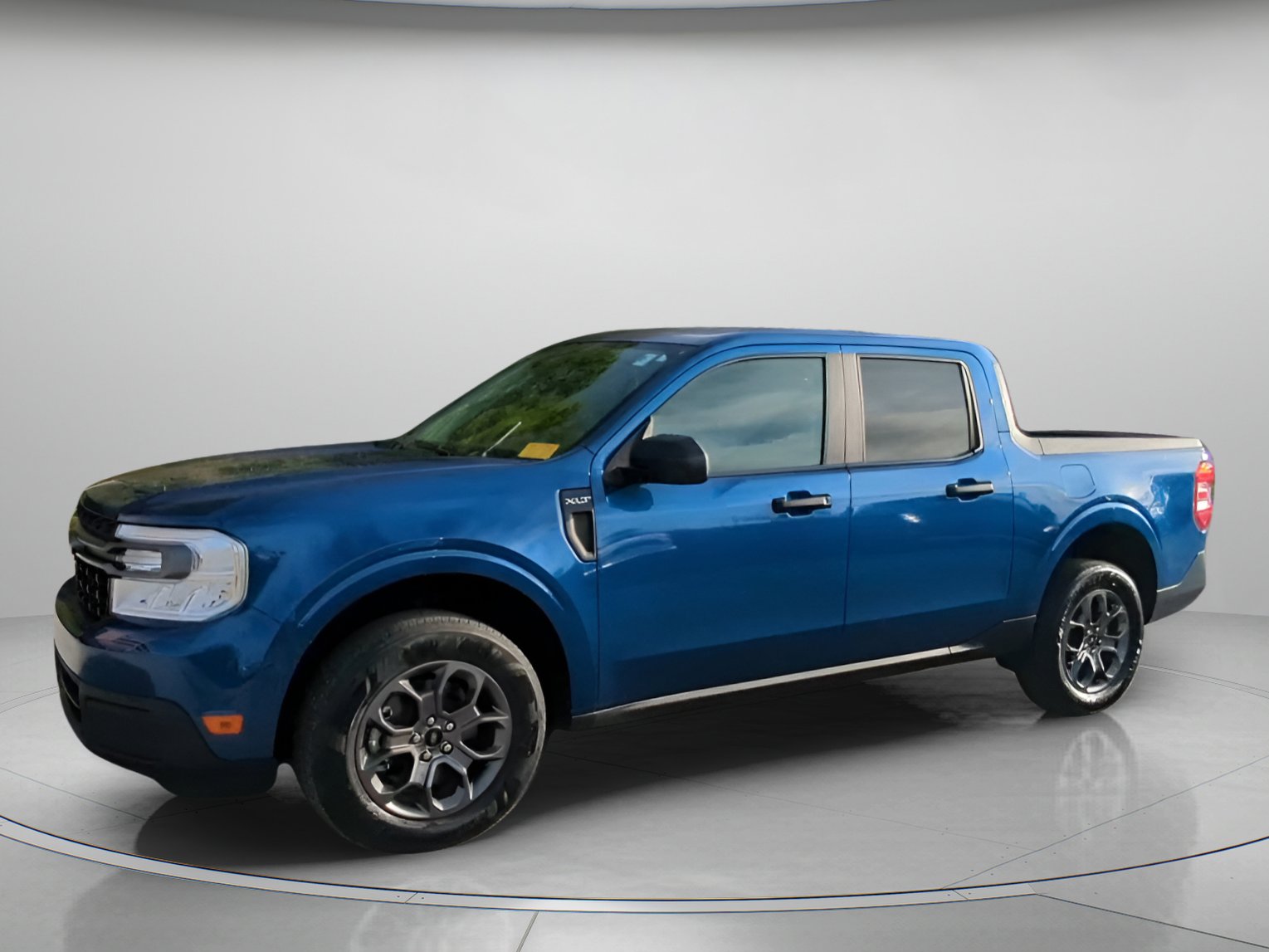 Certified 2024 Ford Maverick XLT FWD image 11
