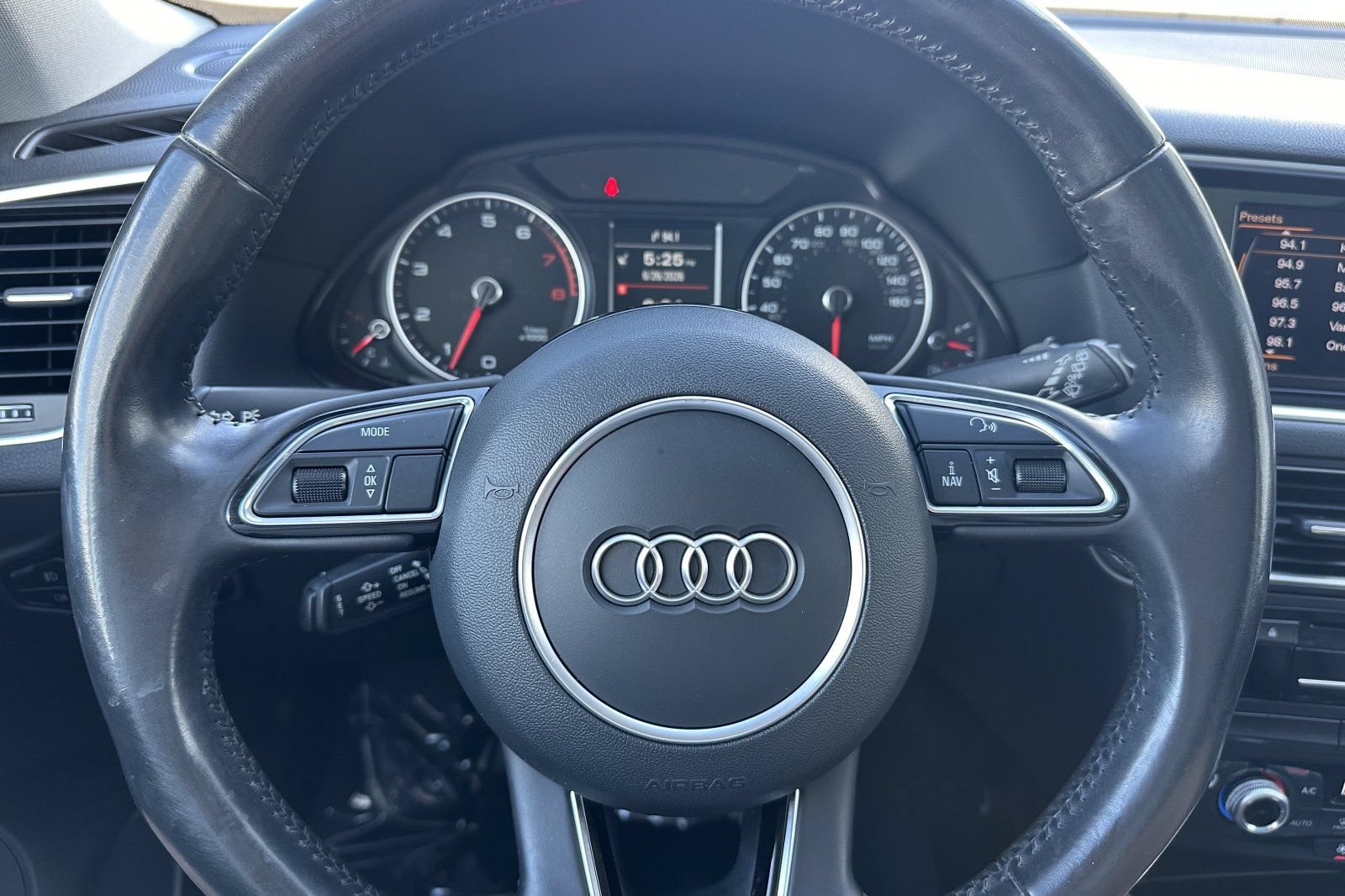 Used 2016 Audi Q5 3.0T Premium Plus w/ Technology Package AWD/4WD image 26