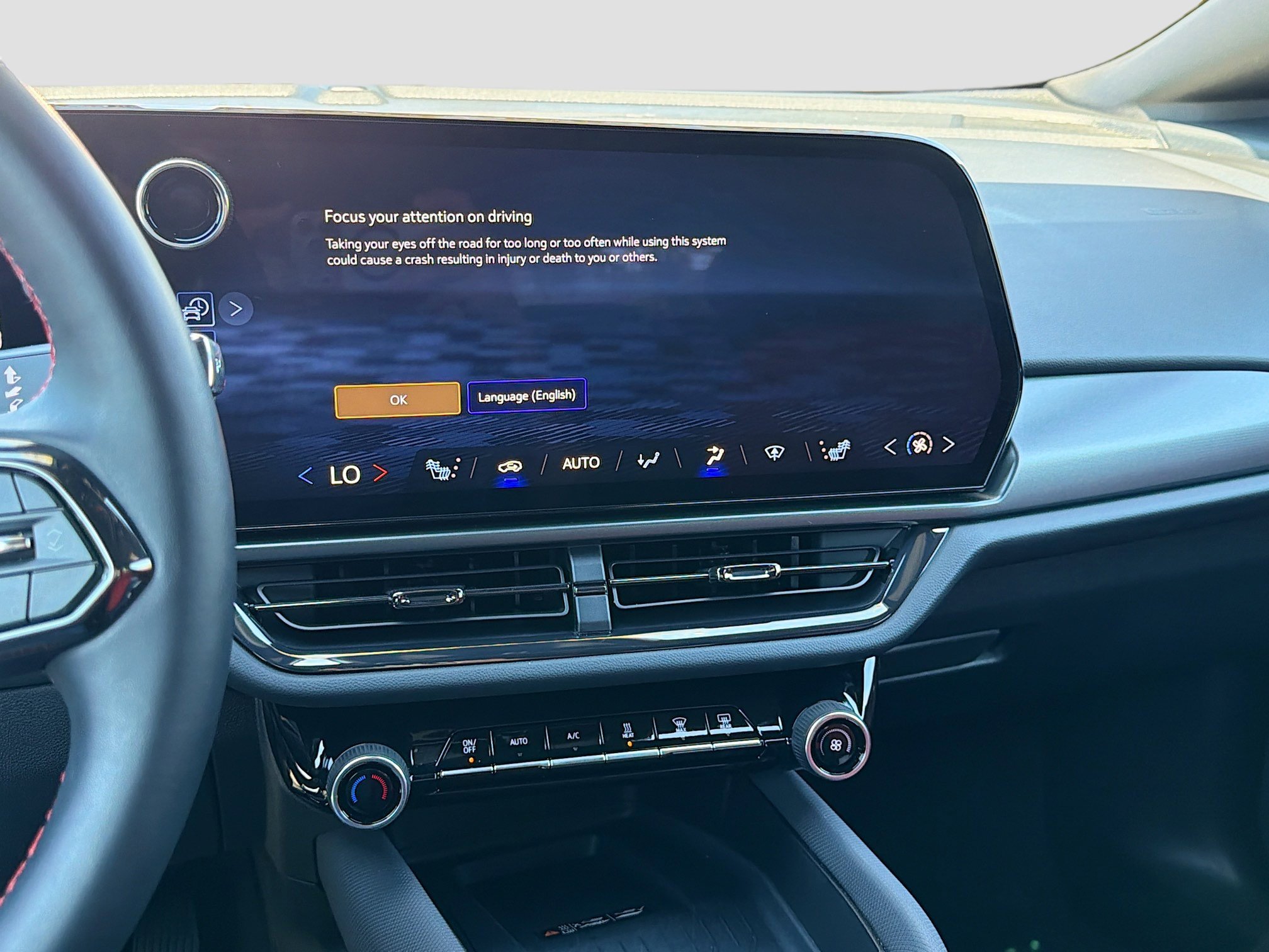 Used 2025 Chevrolet Equinox EV RS image 27