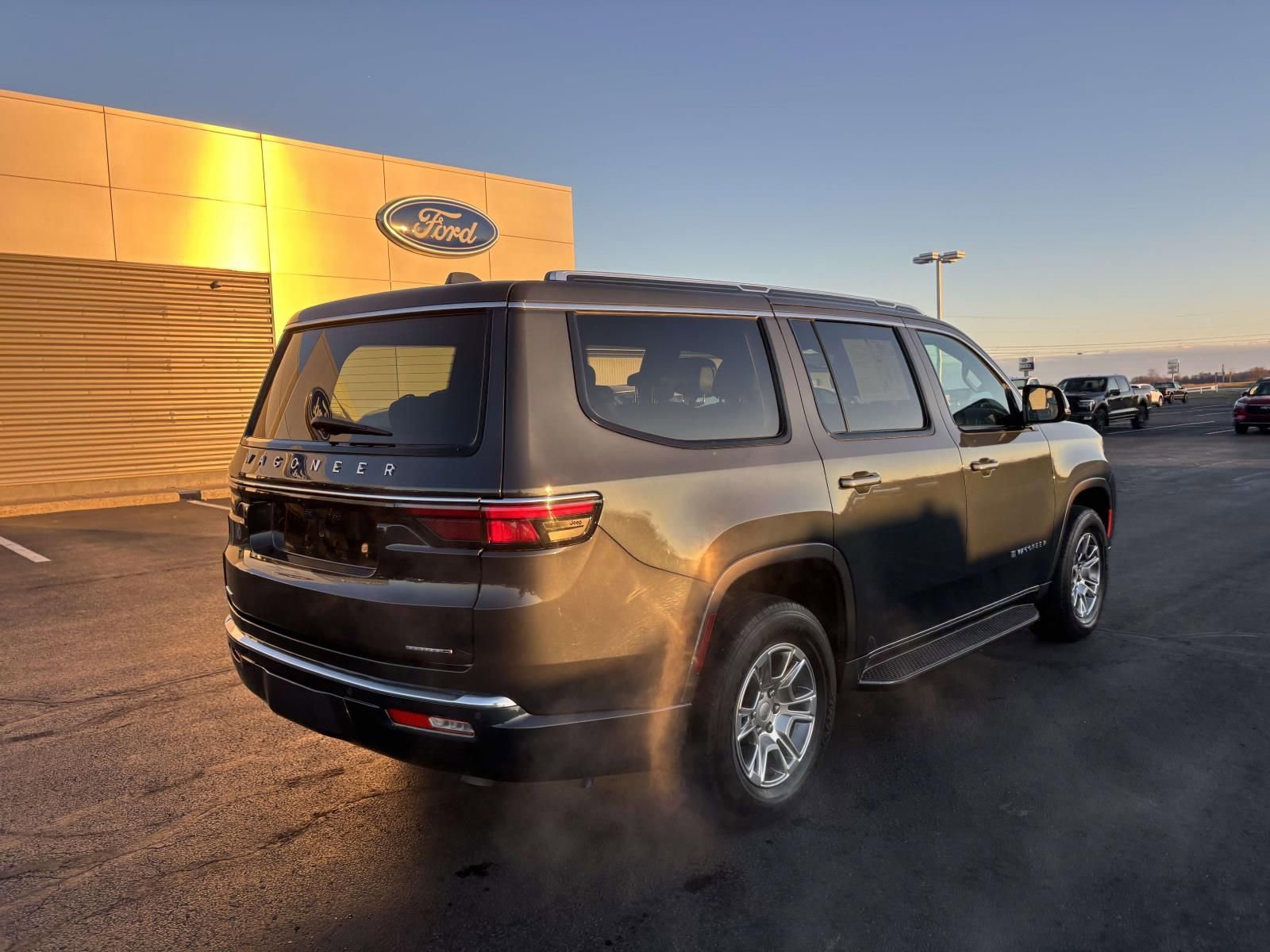 Used 2022 Jeep Wagoneer Series I image 9