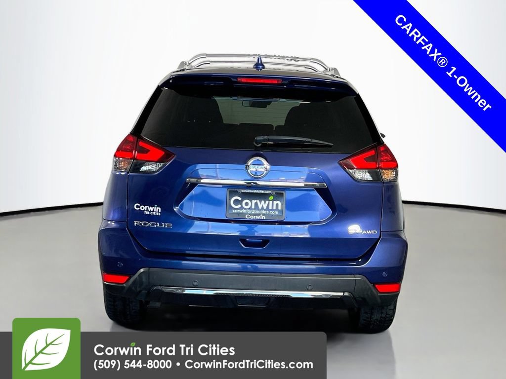 Used 2020 Nissan Rogue SV AWD/4WD image 13