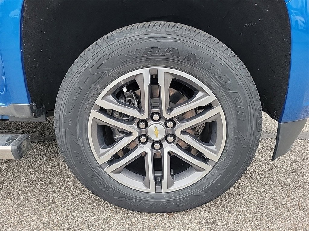 Used 2021 Chevrolet Colorado W/T w/ Custom Special Edition image 5