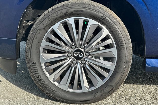 Used 2025 INFINITI QX80 Sensory image 36