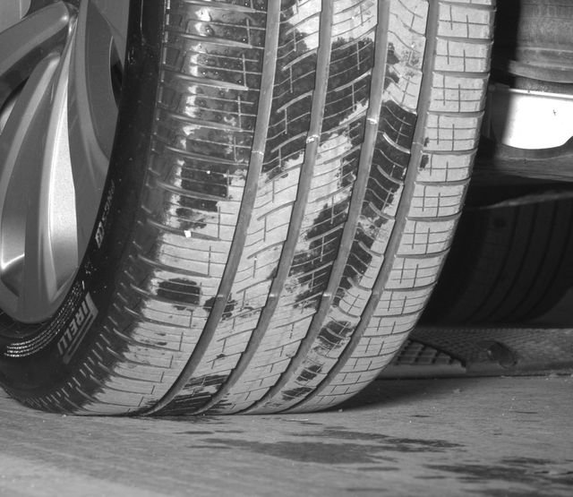 Certified 2025 Land Rover Range Rover SV image 30