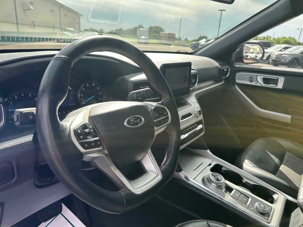 Used 2023 Ford Explorer Timberline w/ Timberline Technology Package AWD/4WD image 12