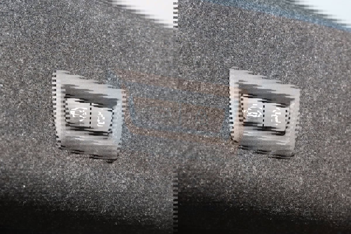 Used 2021 BMW M3 w/ Executive Package image 67