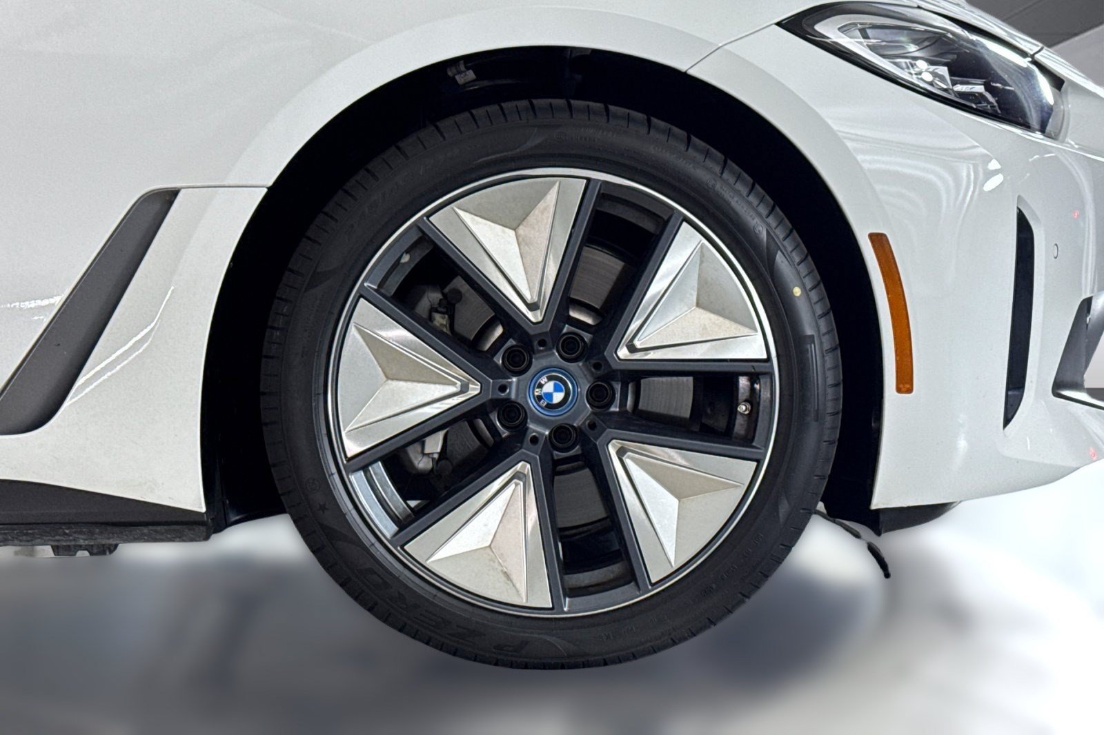 Certified 2024 BMW i4 eDrive35 w/ Convenience Package RWD image 13