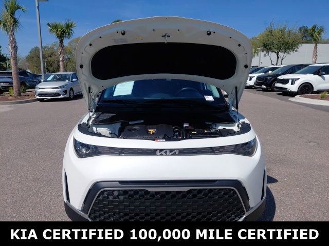 Certified 2025 Kia Soul LX FWD image 9