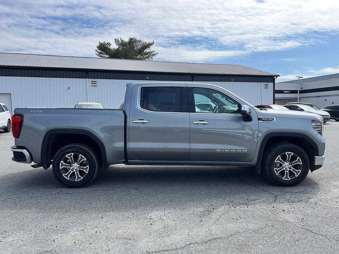 Used 2025 GMC Sierra 1500 SLT image 10