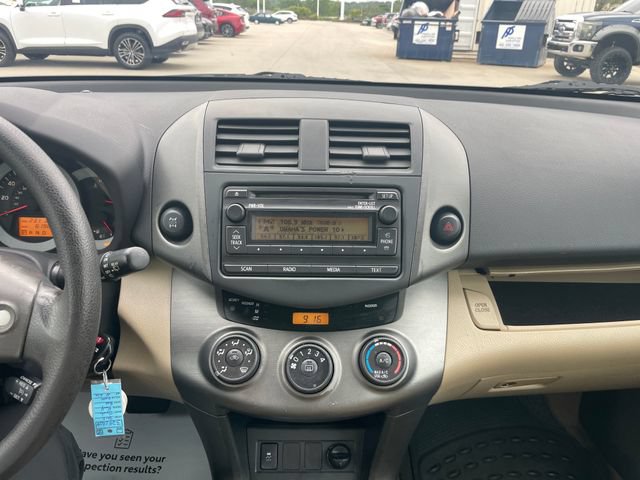 Used 2012 Toyota RAV4 4WD w/ Value Pkg image 23