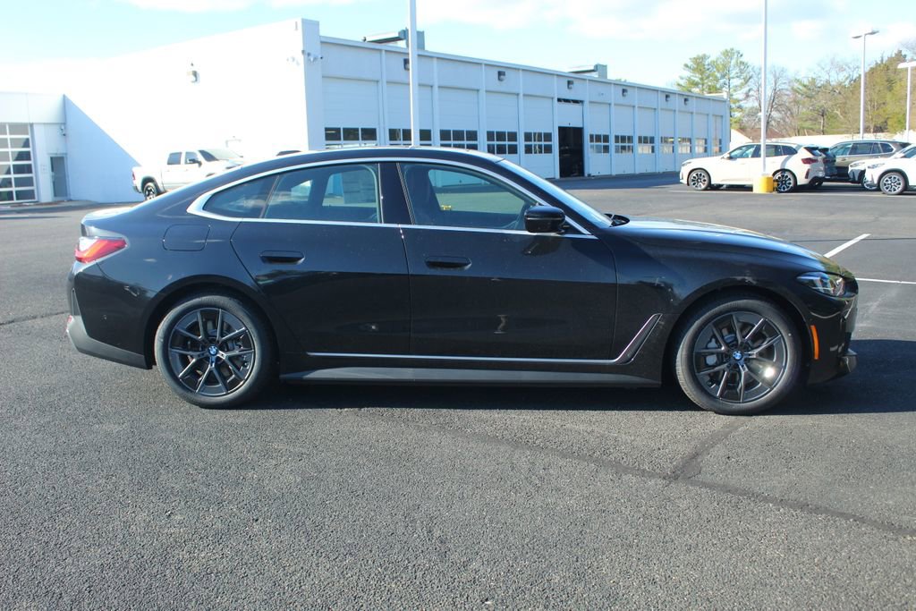 New 2026 BMW i4 xDrive40i w/ Premium Package AWD/4WD image 11