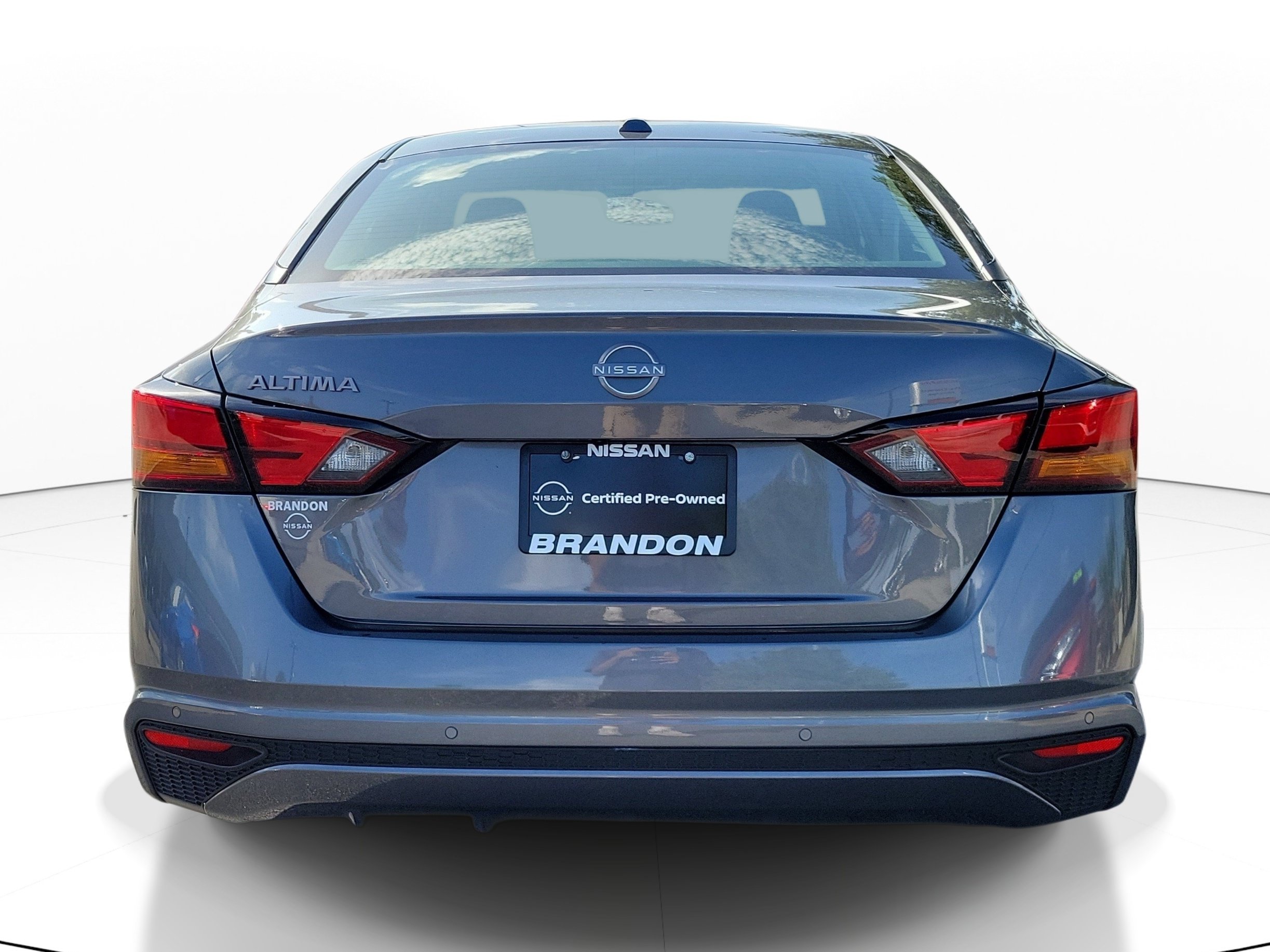 Certified 2025 Nissan Altima 2.5 S FWD image 6