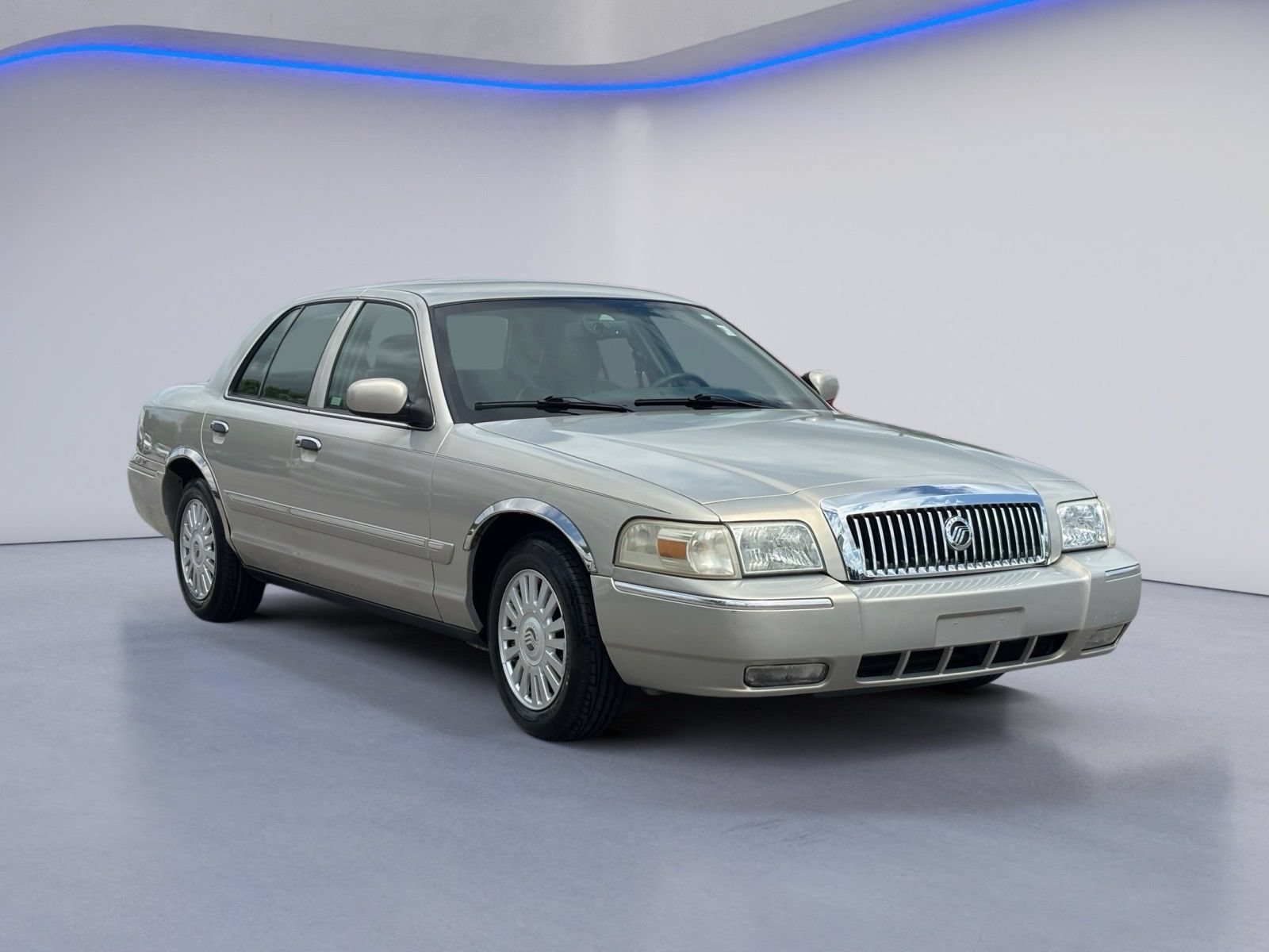 Used 2008 Mercury Grand Marquis LS RWD image 5
