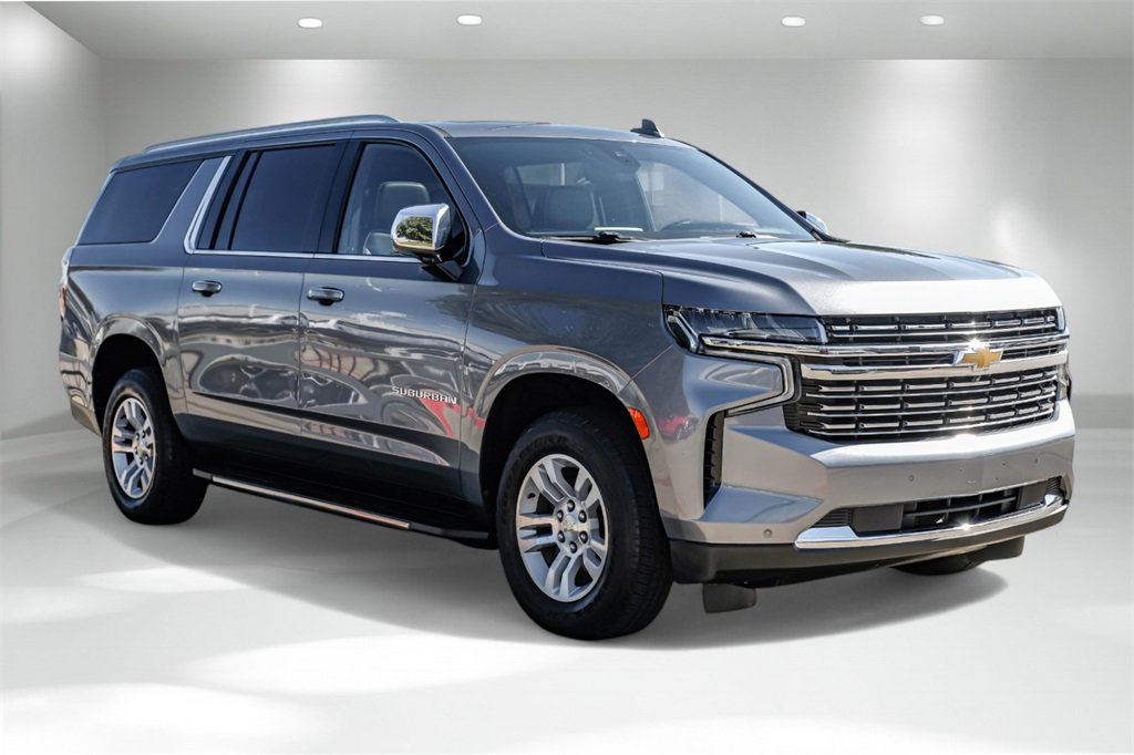 Used 2021 Chevrolet Suburban Premier w/ Premium Package image 8