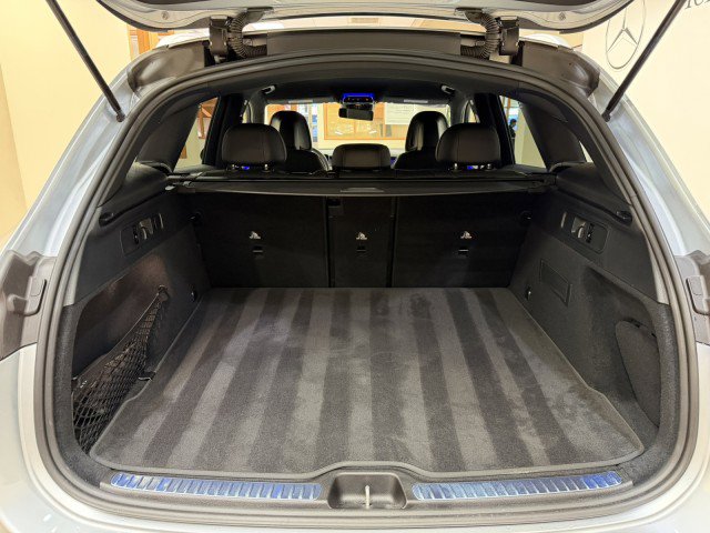 Certified 2024 Mercedes-Benz GLC 300 image 28