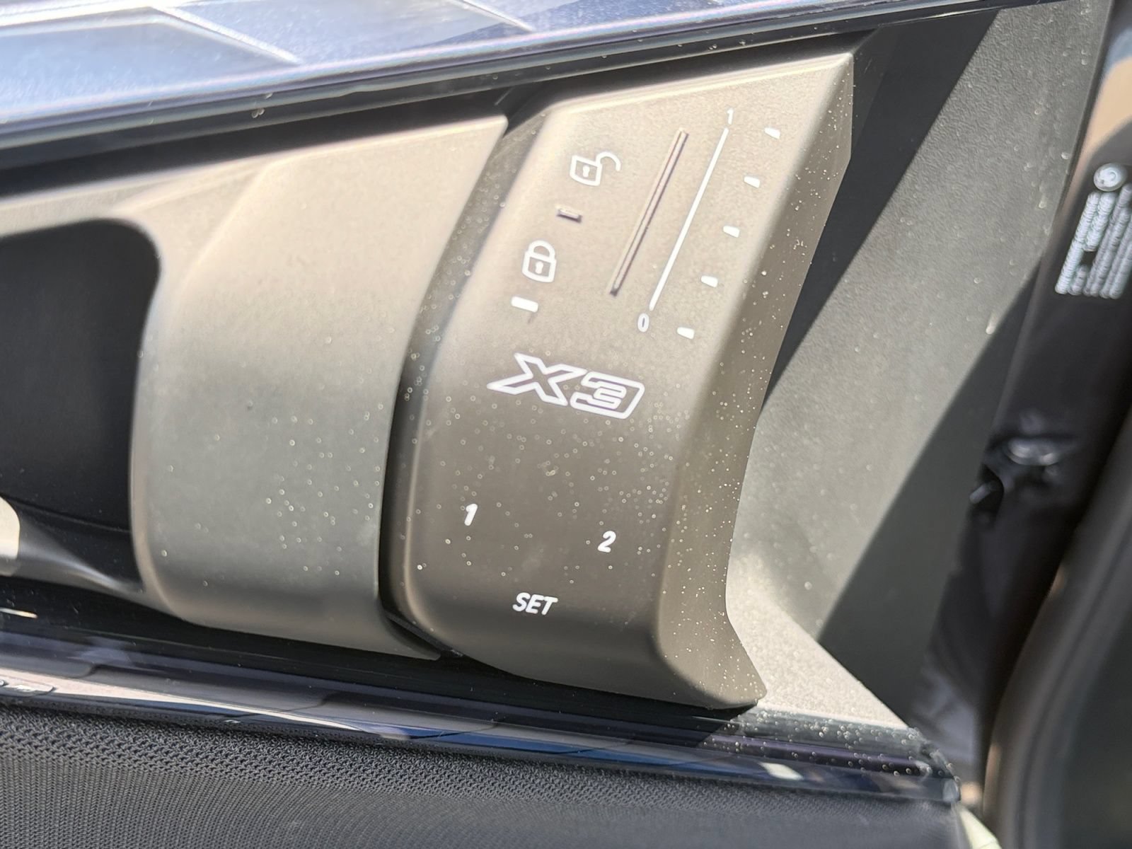 Used 2025 BMW X3 xDrive30i AWD/4WD image 24