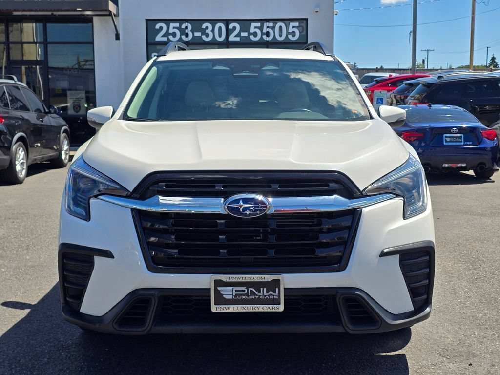 Used 2023 Subaru Ascent Premium w/ Convenience Package AWD/4WD image 3