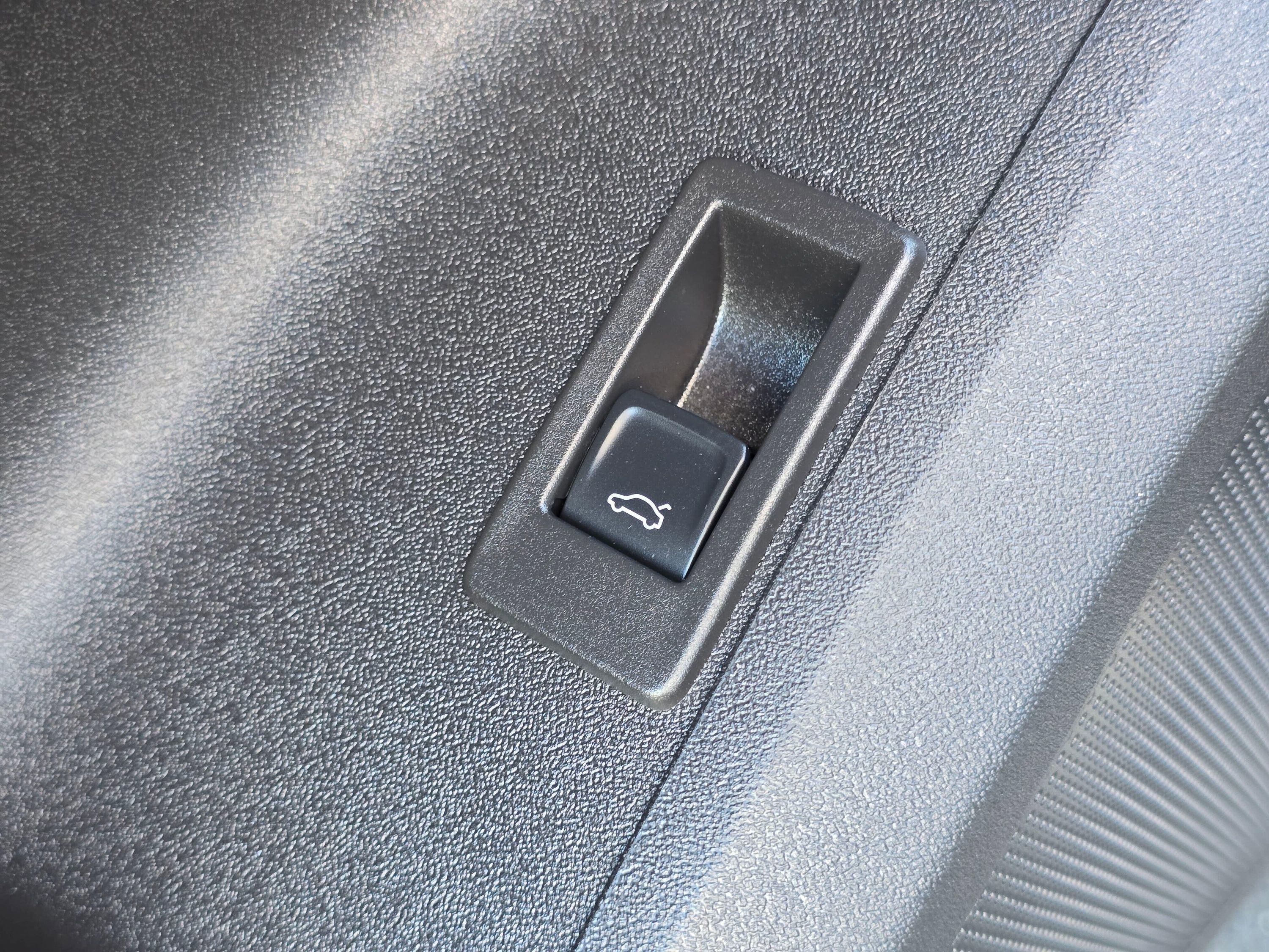 Certified 2025 Audi Q5 Premium Plus w/ Premium Plus image 39