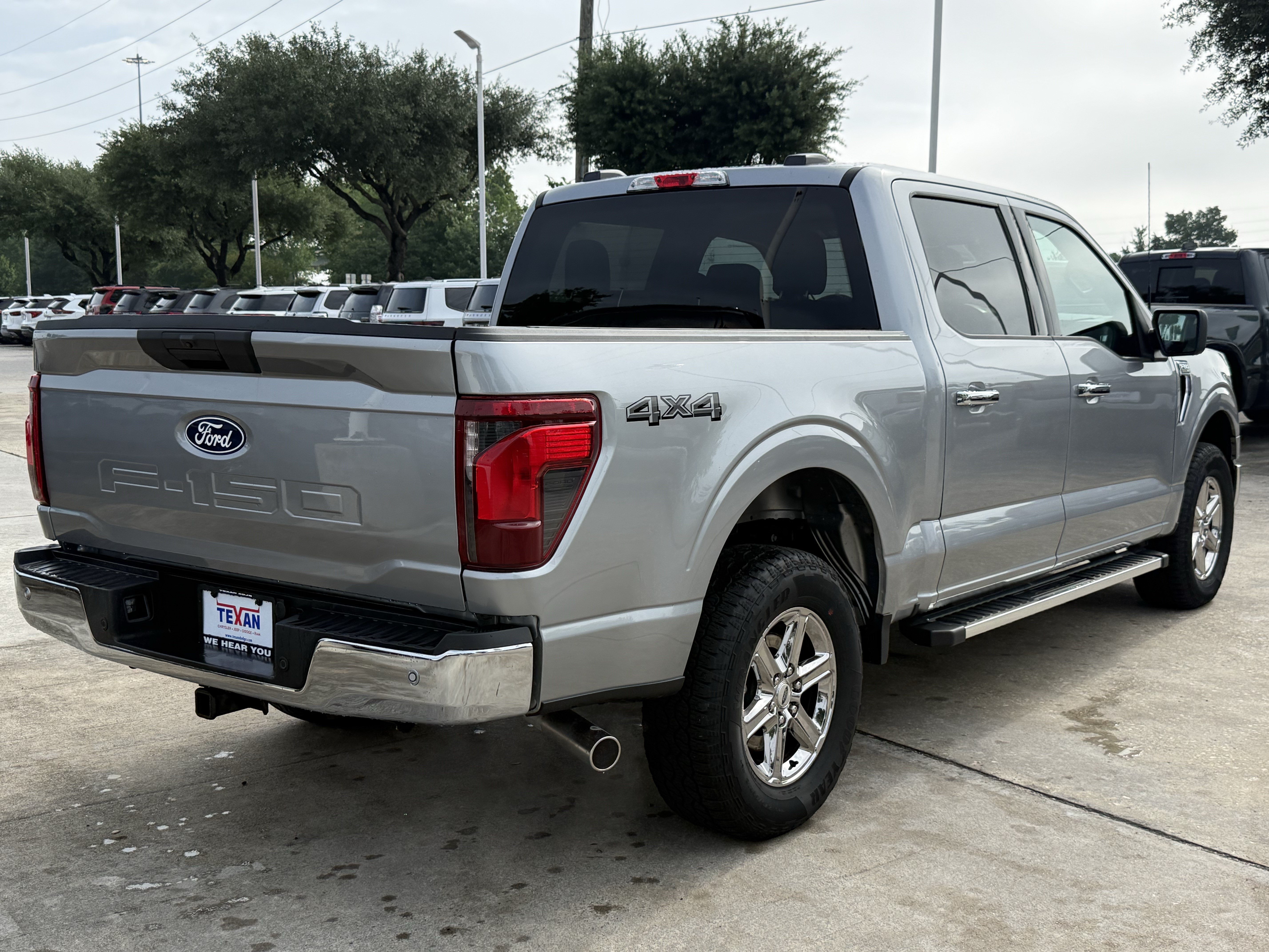 Used 2025 Ford F150 XLT w/ Equipment Group 301A Standard AWD/4WD image 5