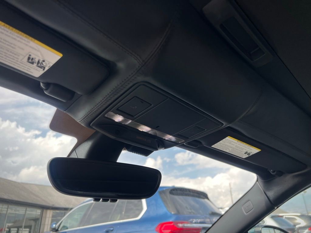 Used 2016 Jaguar F-TYPE Coupe image 40