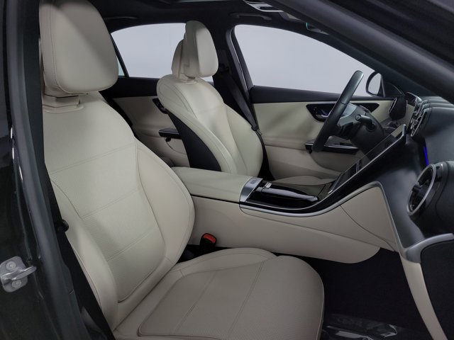 Used 2025 Mercedes-Benz C 300 4MATIC Sedan image 14