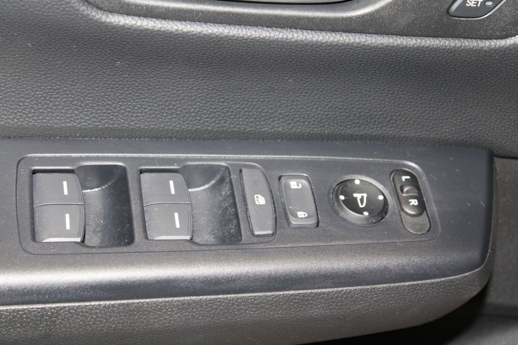 Certified 2024 Honda CR-V Sport-L image 8