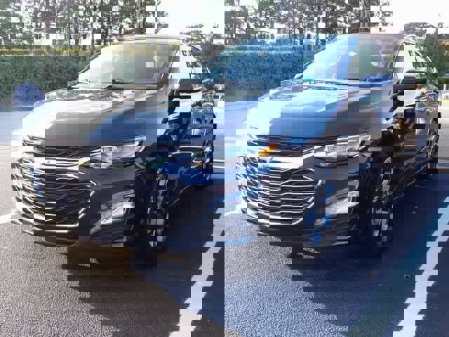 Used 2023 Chevrolet Malibu LT