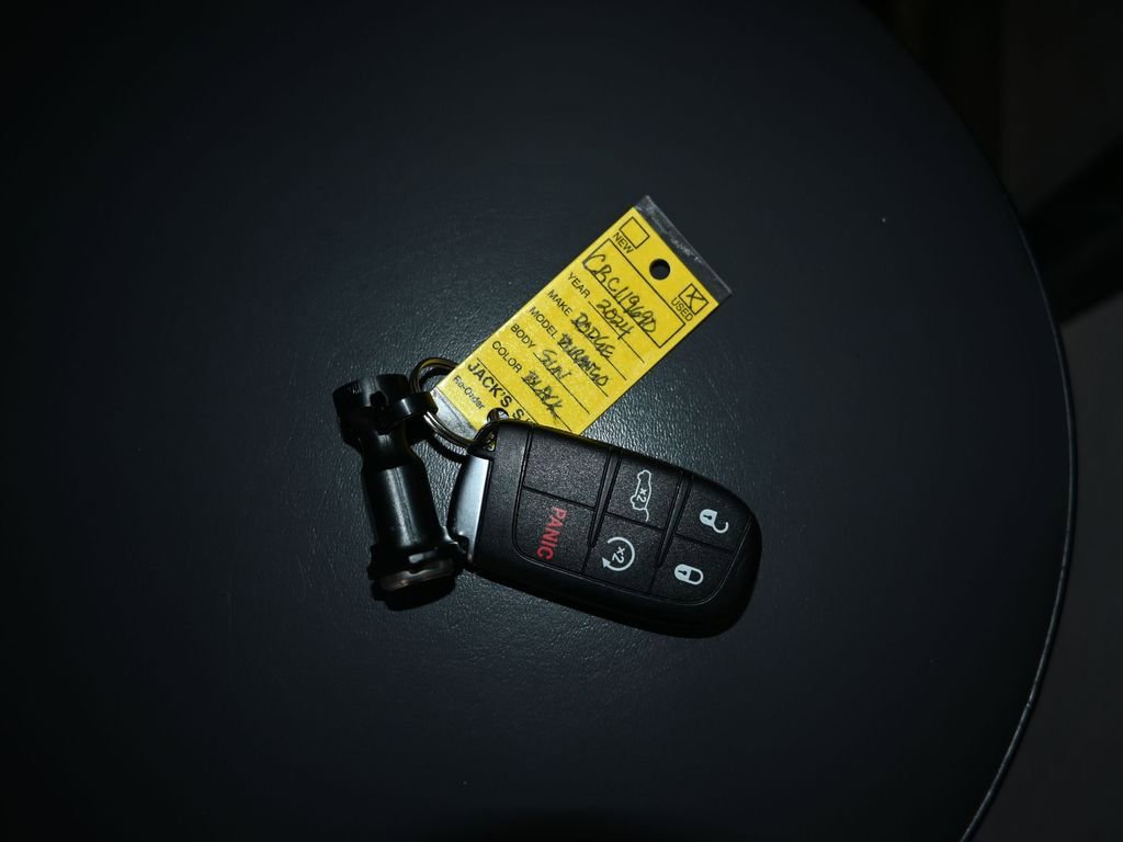 Used 2024 Dodge Durango GT image 22