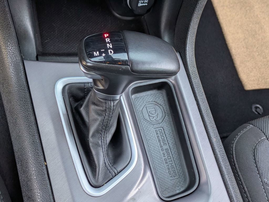 Used 2022 Dodge Charger SXT image 22