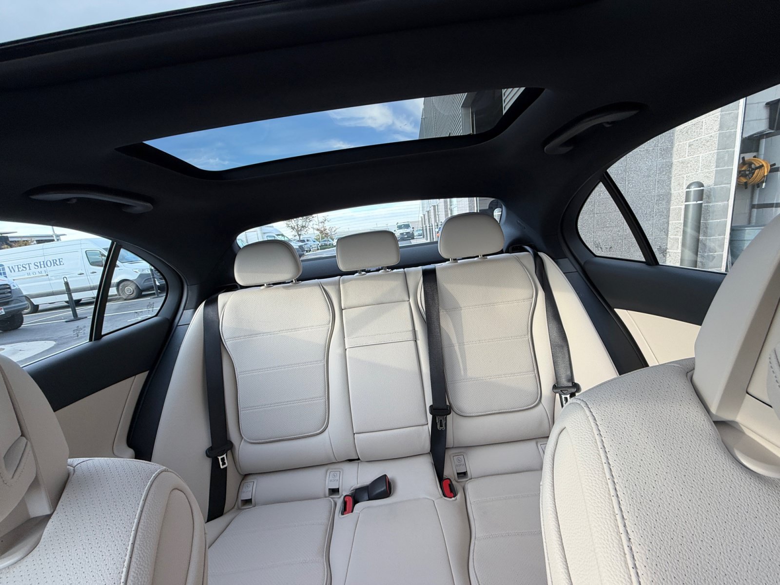 Used 2026 Mercedes-Benz C 300 4MATIC Sedan image 19