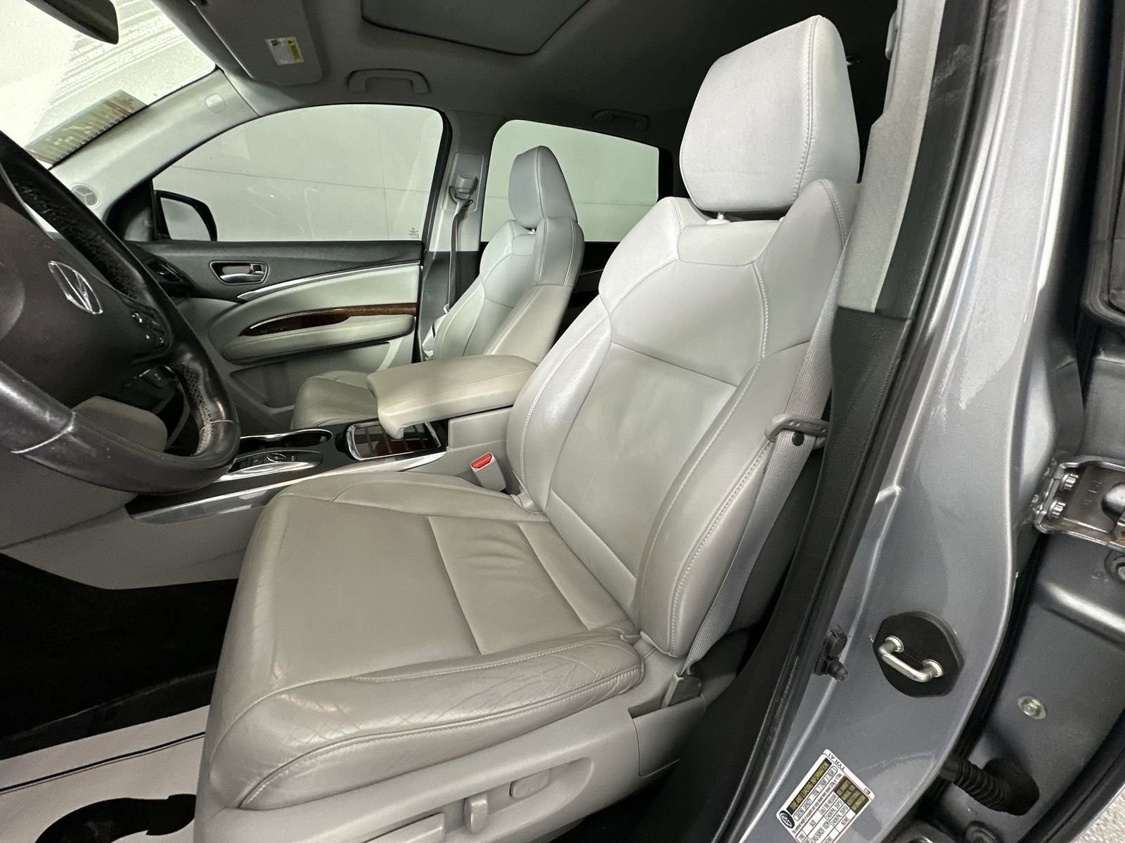 Used 2018 Acura MDX FWD w/ Technology Package image 11