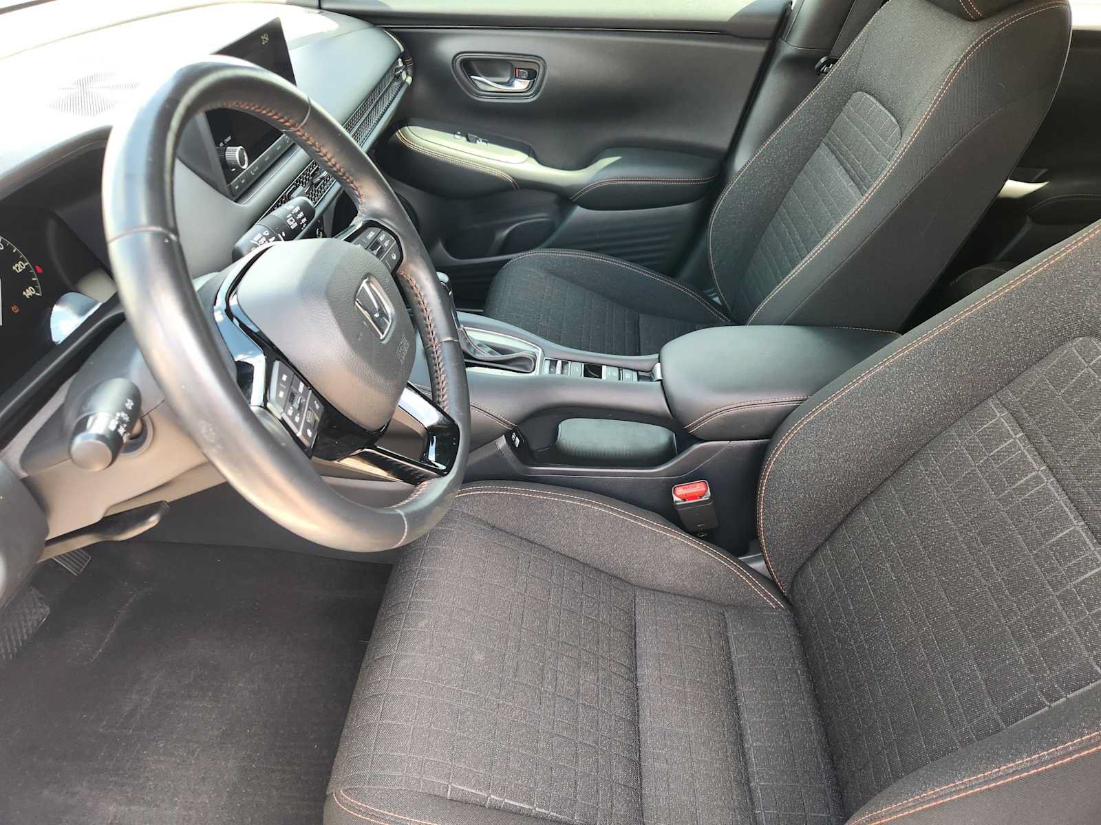 Used 2023 Honda HR-V Sport image 12