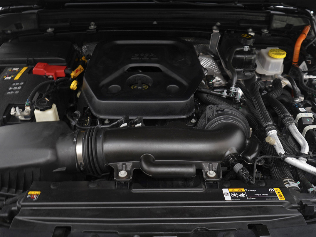 Used 2024 Jeep Wrangler High Altitude image 31