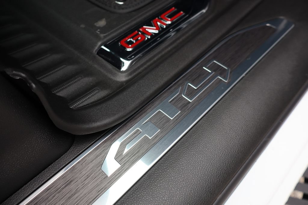Certified 2026 GMC Sierra 1500 AT4 w/ AT4 Premium Package AWD/4WD image 58