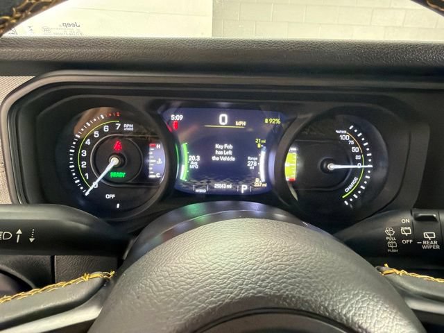 Used 2024 Jeep Wrangler Unlimited w/ Convenience Group AWD/4WD image 31