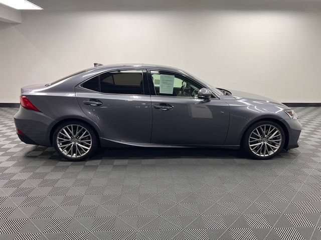 Used 2017 Lexus IS 200t RWD image 4