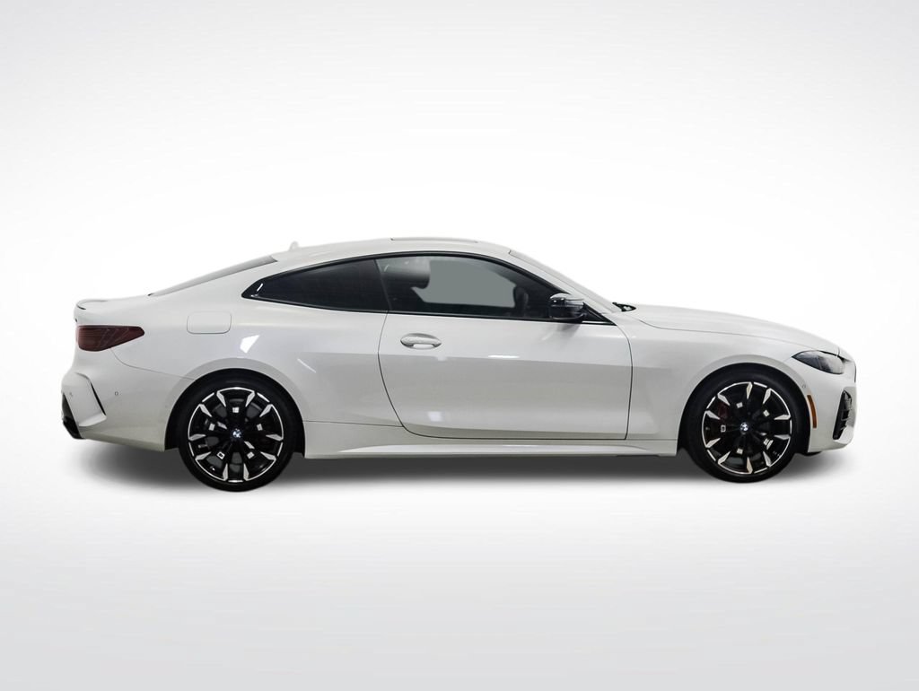 Used 2025 BMW 440i xDrive Coupe w/ Parking Assistance Package AWD/4WD image 6