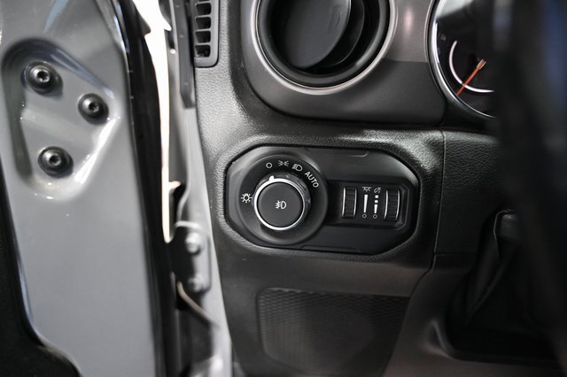 Used 2021 Jeep Wrangler Unlimited Sport image 25
